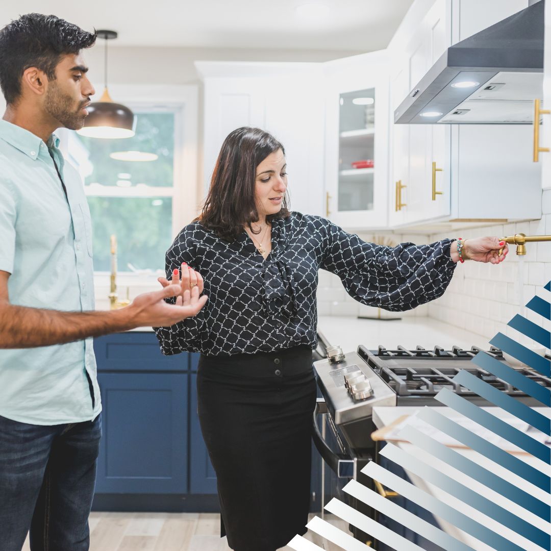 people looking at home for sale