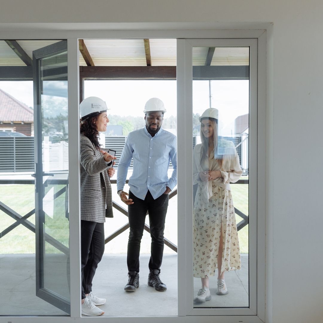 people touring home